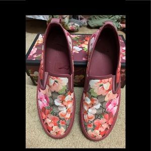 Gucci Bloom Supreme Canvas SlipOn Sneakers